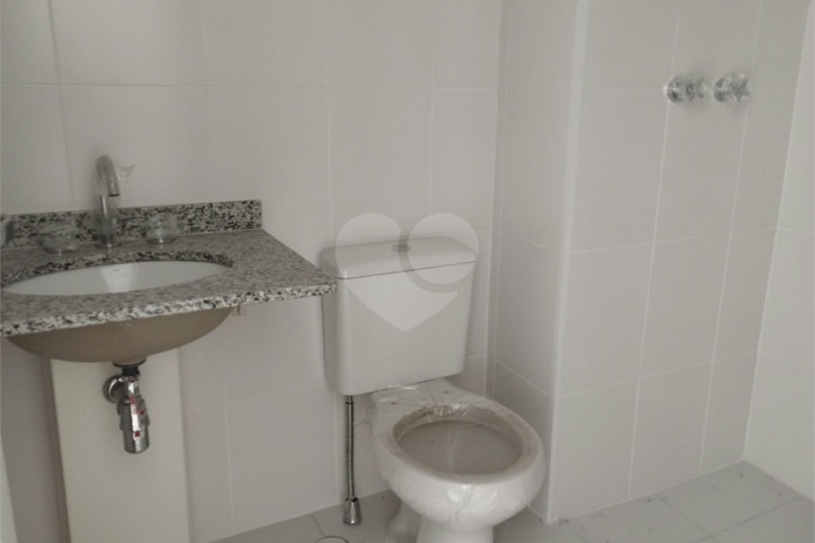 Apartamento à venda com 2 quartos, sendo 1 suíte, em Jardim Flor da Montanha, Guarulhos, SP