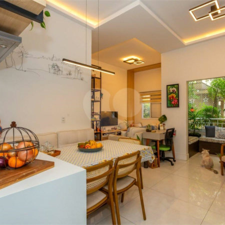 Apartamento à venda com 2 quartos, sendo 1 suíte,  em Cambuci, São Paulo, SP