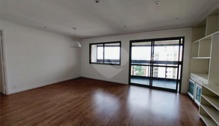Apartamento à venda com 4 quartos, sendo 2 suítes,  em Alto da Lapa, São Paulo, SP