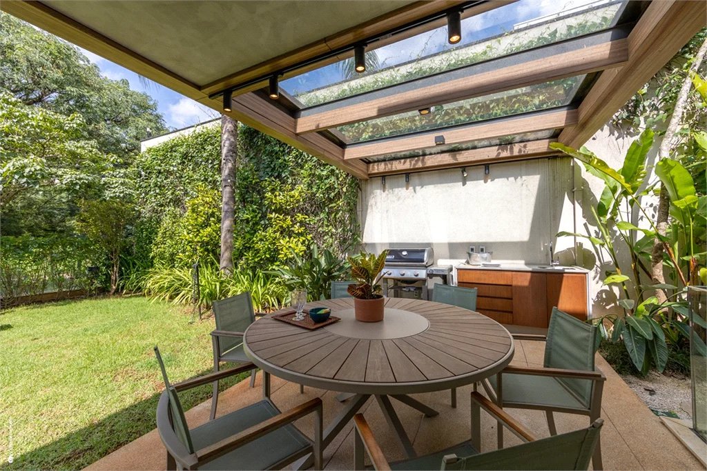 Casa à venda com 3 suítes no condomínio Bothânica Alto de Pinheiros, São Paulo - SP