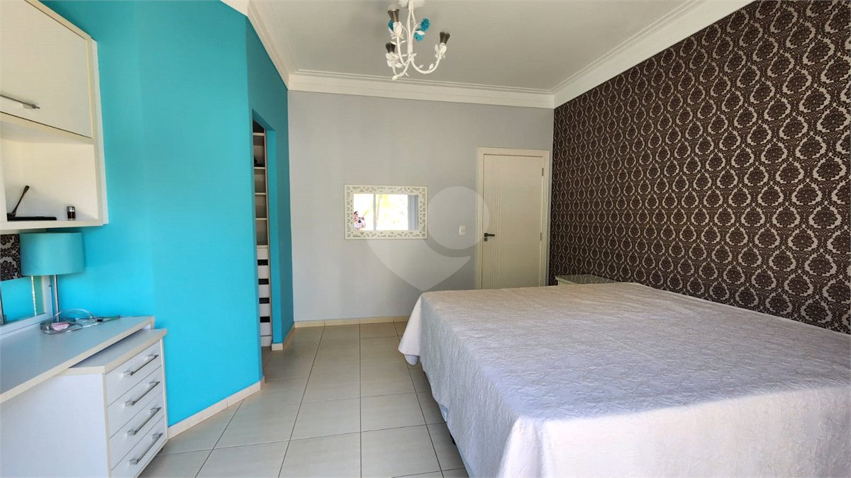 Casa à venda ou para alugar com 5 suítes no condomínio Residencial Jardim Primavera, Louveira - SP