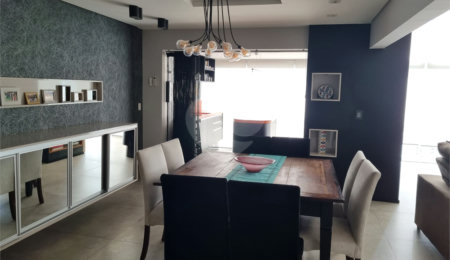 Apartamento à venda com 3 suítes em Vila Suzana, São Paulo, SP