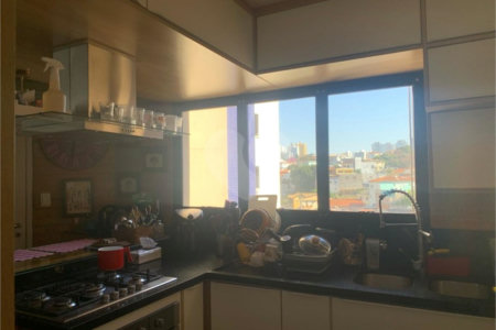 Apartamento à venda com 3 suítes em Vila Sônia, São Paulo, SP