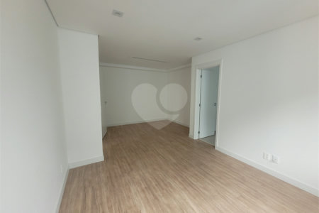 Apartamento à venda com 3 suítes em Parque Campolim, Sorocaba, SP
