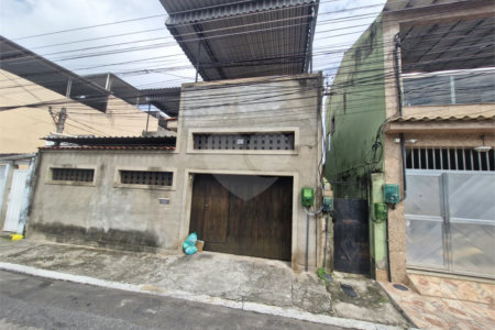 Casa à venda com 3 quartos em Colégio, Rio de Janeiro, RJ