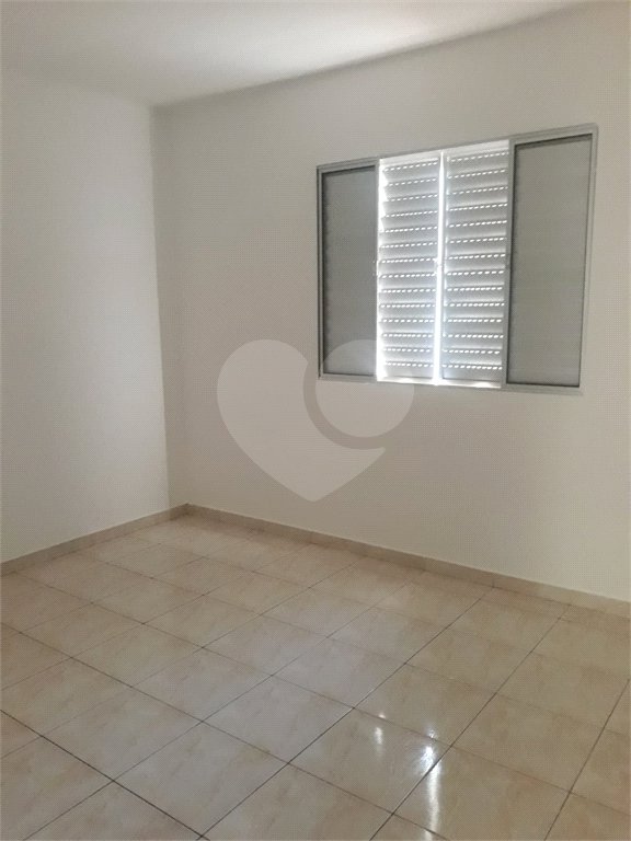 Sobrado para alugar com 3 quartos, sendo 1 suíte, em Esplanada Mendes Moraes, São Roque, SP