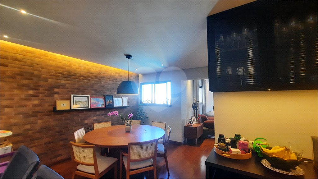 Apartamento à venda com 4 quartos, sendo 2 suítes, em Morumbi, São Paulo, SP