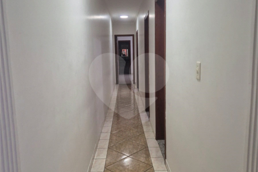 Sobrado à venda com 3 quartos, sendo 1 suíte, em Vila Bonilha, São Paulo, SP