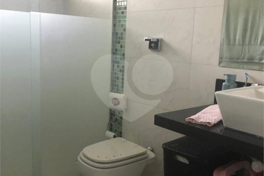 Sobrado à venda com 4 quartos, sendo 2 suítes, em Palmas do Tremembé, São Paulo, SP