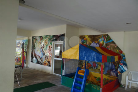 Apartamento à venda com 2 quartos em Jardim Ivana, São Paulo, SP