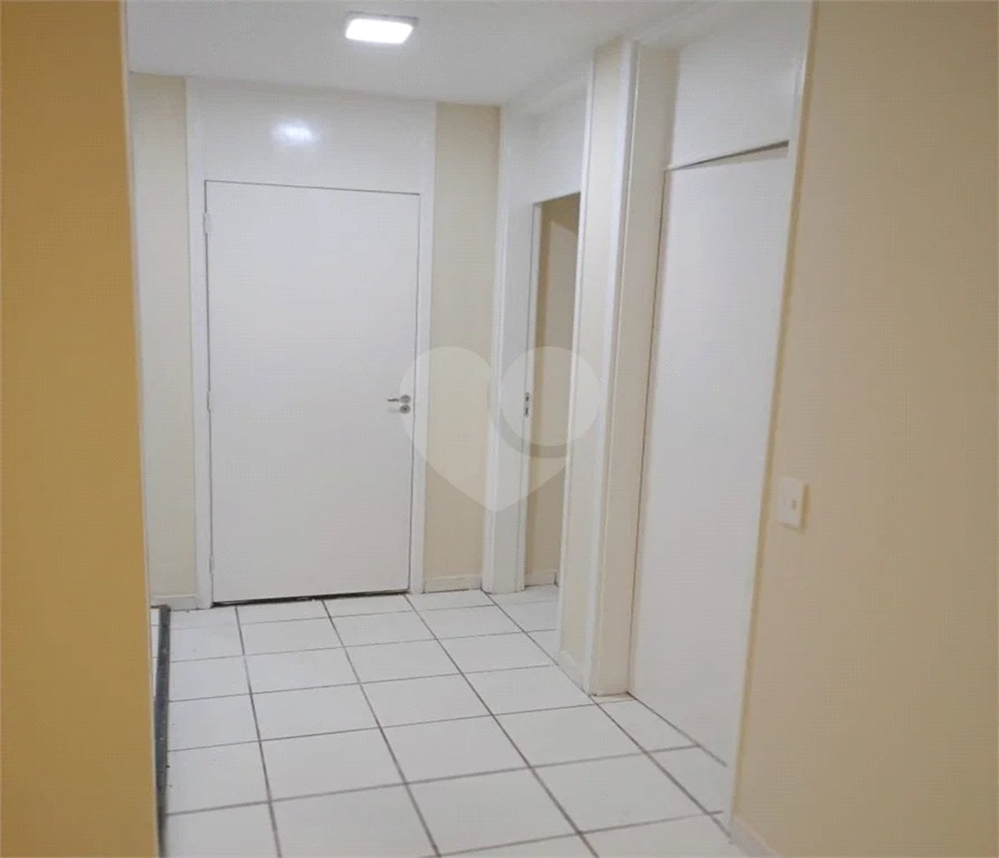 Apartamento à venda com 2 quartos em Altos de Ipanema, Sorocaba, SP