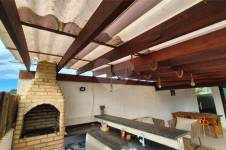 Casa à venda com 3 quartos, sendo 1 suíte, em Rasa, Armação dos Búzios, RJ