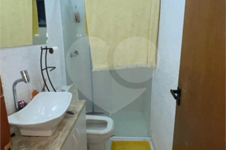 Casa à venda com 3 quartos, sendo 2 suítes,  em Jardim Imperial, Atibaia, SP