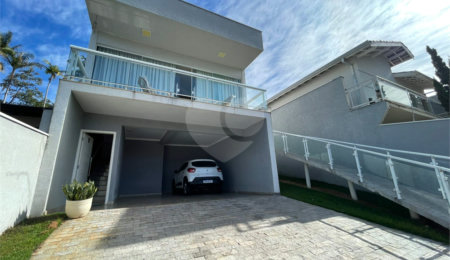 Casa à venda com 3 suítes em Jardim do Lago, Atibaia, SP