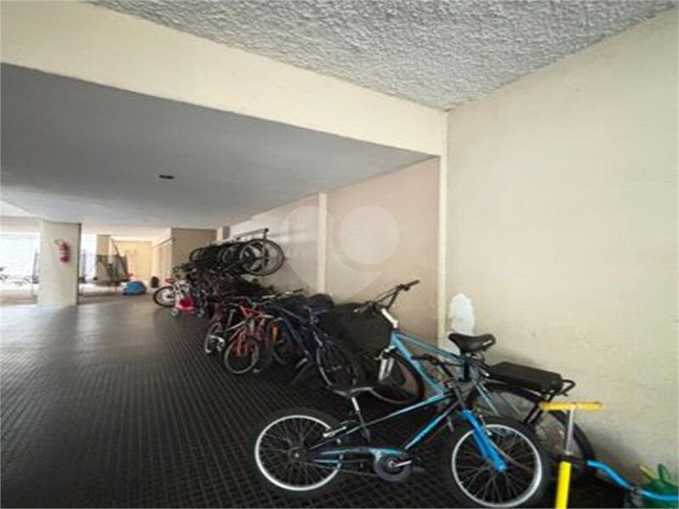 Apartamento à venda com 3 quartos, sendo 1 suíte, em Lagoa, Rio de Janeiro, RJ