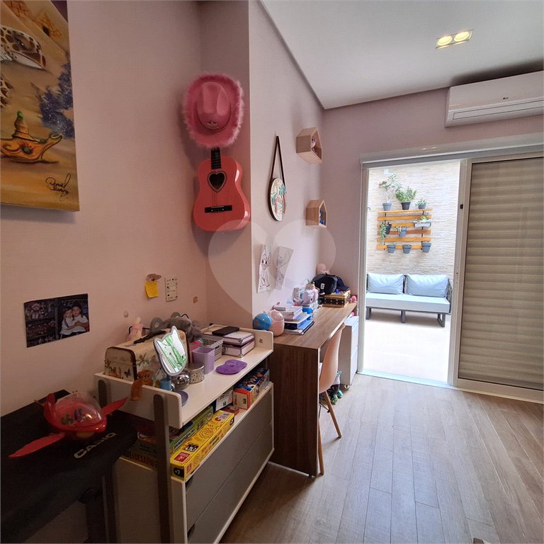 Apartamento à venda com 3 quartos, sendo 1 suíte, em Vila Paulicéia, São Paulo, SP