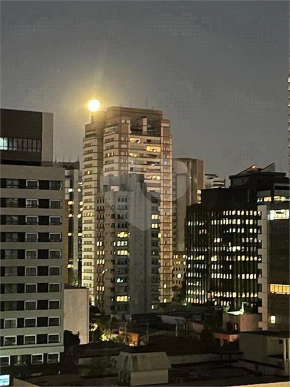 Apartamento à venda ou para alugar com 1 suíte em Jardim Europa, São Paulo, SP
