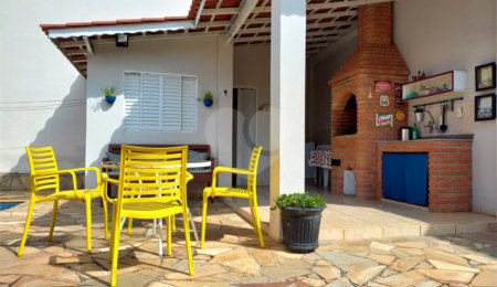 Casa à venda com 3 quartos, sendo 1 suíte, em Santa Luzia, Bragança Paulista, SP