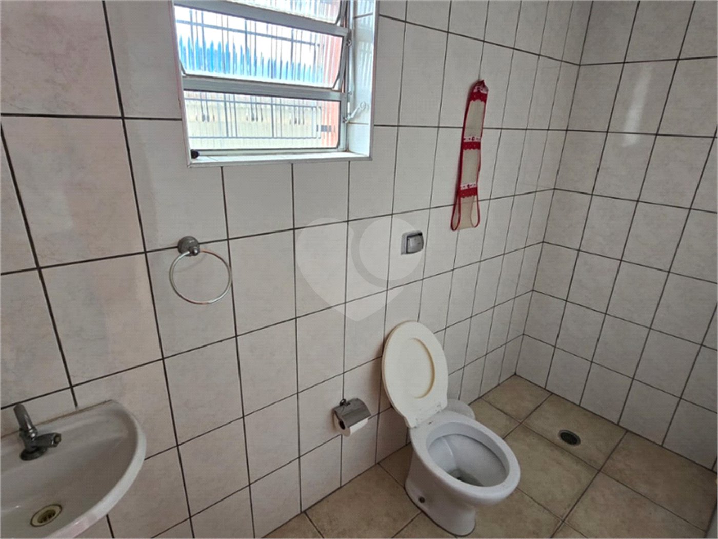 Casa à venda com 3 quartos, sendo 1 suíte, em Vila Pereira Cerca, São Paulo, SP