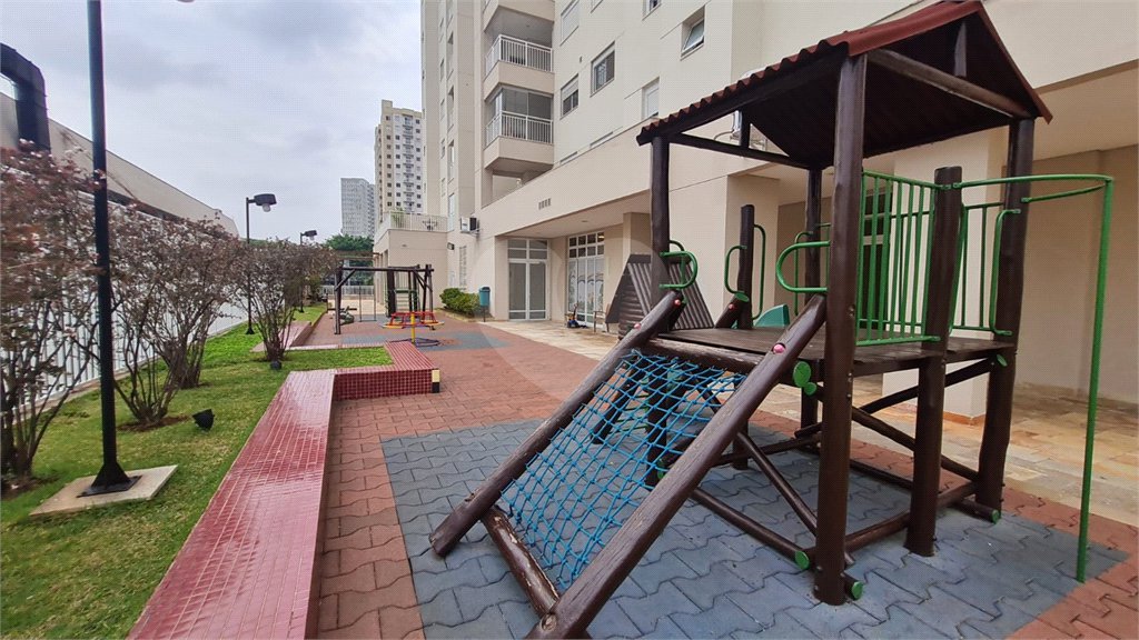 Apartamento à venda com 2 quartos, sendo 1 suíte,  em Barra Funda, São Paulo, SP