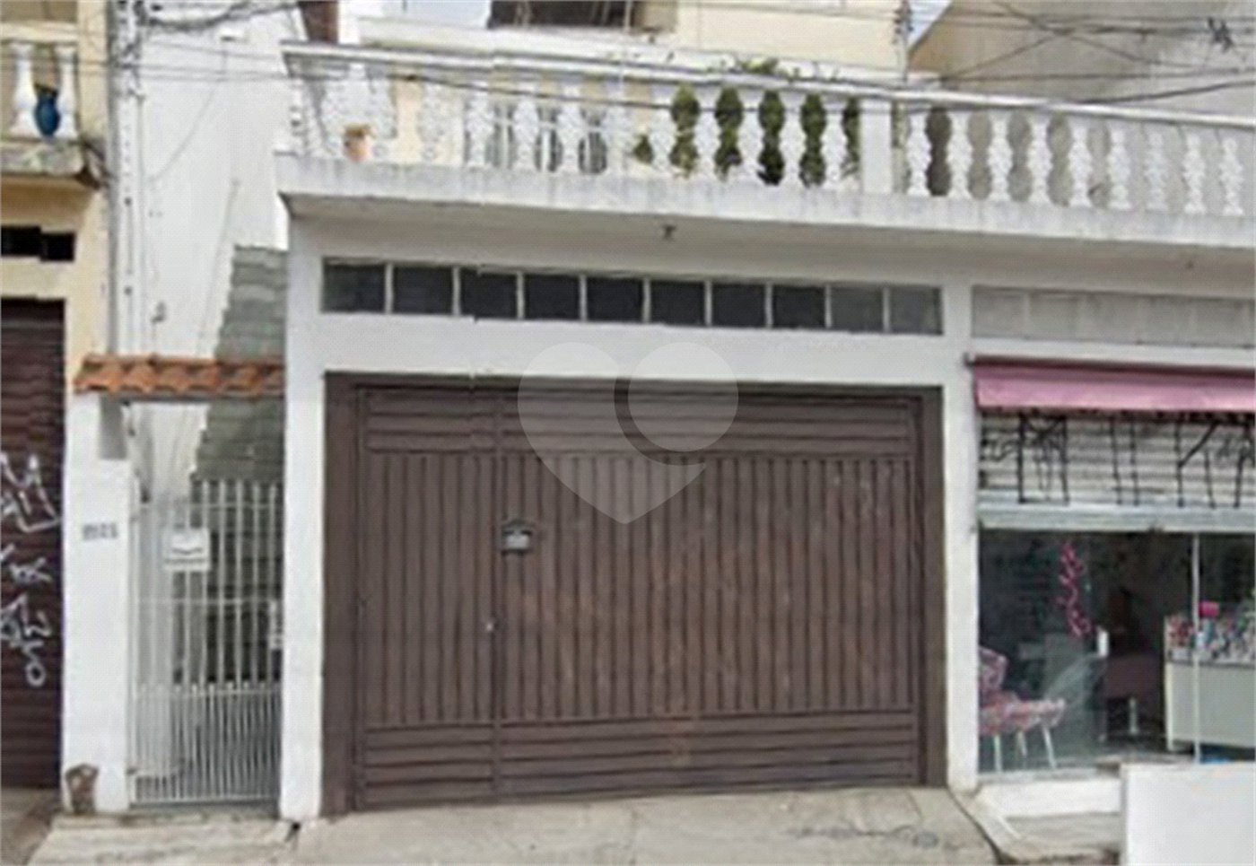 Casa à venda com 7 quartos, sendo 1 suíte, em Aliança, Osasco, SP