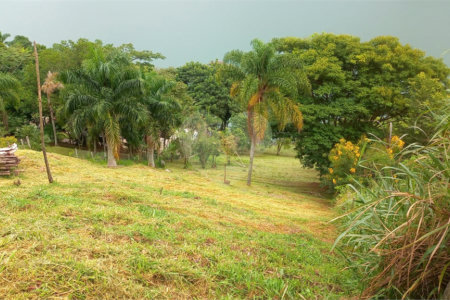 Terreno à venda no condomínio Portal do Igaratá, Igaratá - SP