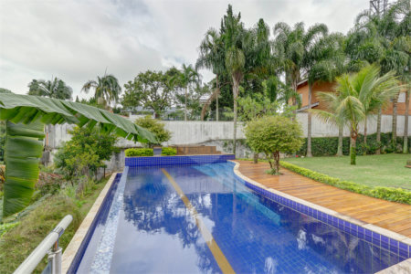 Casa à venda com 4 suítes em Chácara Flora, São Paulo, SP
