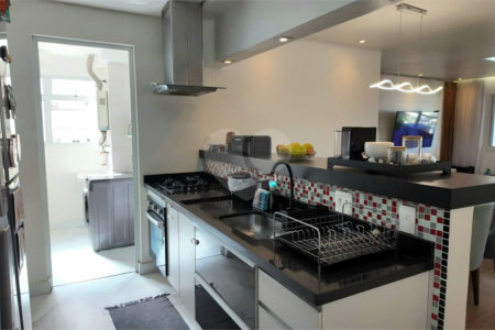 Apartamento à venda com 3 quartos, sendo 1 suíte,  no Centro, São Bernardo do Campo, SP