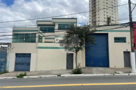 Sobrado à venda ou para alugar com 4 quartos, sendo 1 suíte, em Tucuruvi, São Paulo, SP