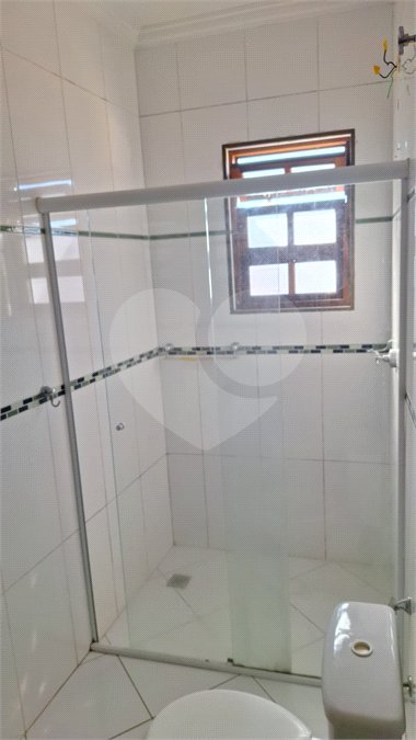 Sobrado para alugar com 4 quartos, sendo 3 suítes, em Vila Nivi, São Paulo, SP