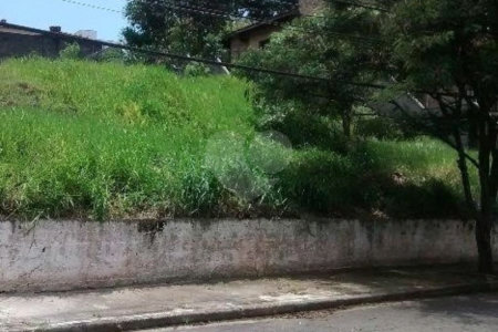 Terreno à venda em Parque dos Príncipes, São Paulo, SP