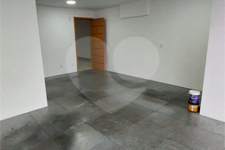 Sala Comercial com Vista para Pedra Grande - Ed. Carraro Tower