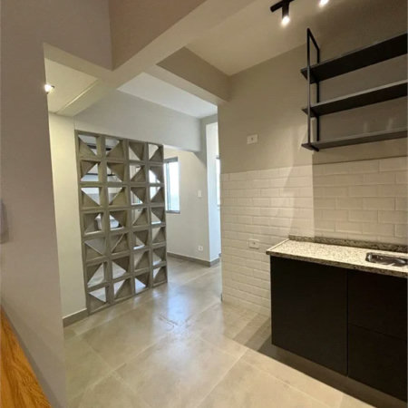 Apartamento à venda com 3 quartos, sendo 1 suíte,  em Pinheiros, São Paulo, SP