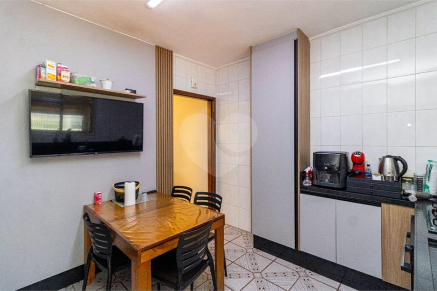 Casa à venda com 2 quartos, sendo 1 suíte, no condomínio Colina de Goiás, São Paulo - SP