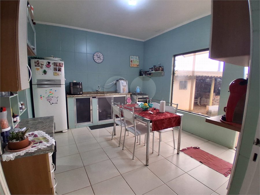 Casa à venda com 2 suítes em Vila Progresso, Itapetininga, SP