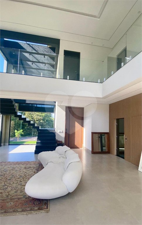Casa à venda com 3 suítes no condomínio Reserva do Itamaracá, Valinhos - SP