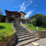 Casa à venda com 4 quartos, sendo 1 suíte, em Alpes D'ouro, Bom Jesus dos Perdões, SP