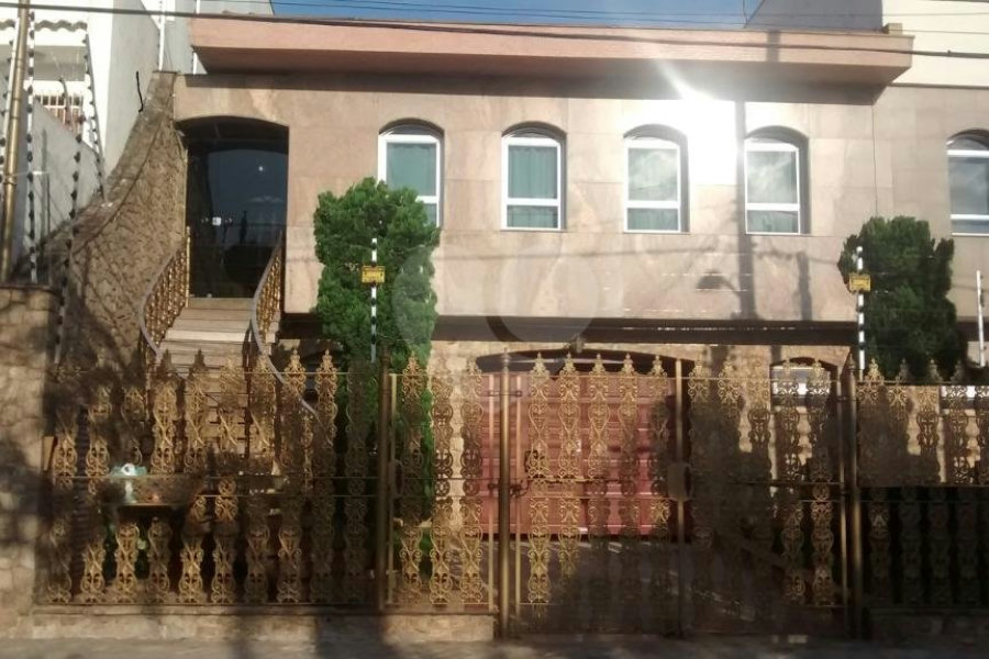 Casa à venda com 4 quartos, sendo 2 suítes,  em Vila Guilherme, São Paulo, SP