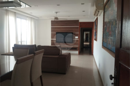 Apartamento à venda com 3 quartos, sendo 1 suíte, no Centro, Araraquara, SP