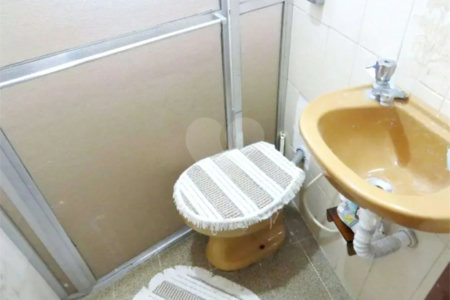 Sobrado à venda com 3 quartos, sendo 1 suíte, em Jabaquara, São Paulo, SP
