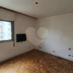 Apartamento à venda com 3 quartos, sendo 2 suítes, em Jardim Paulista, São Paulo, SP