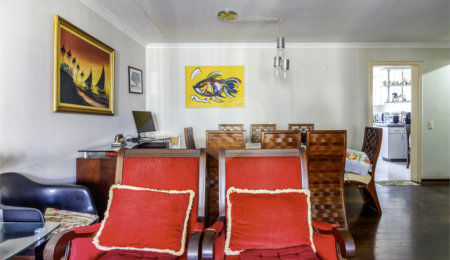 Apartamento à venda com 3 quartos, sendo 1 suíte,  em Campo Belo, São Paulo, SP