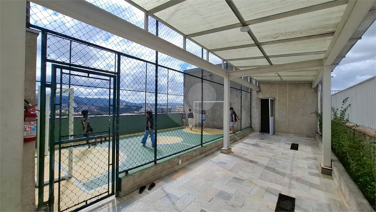 Apartamento à venda ou para alugar com 2 quartos em Parque Vitória, São Paulo, SP