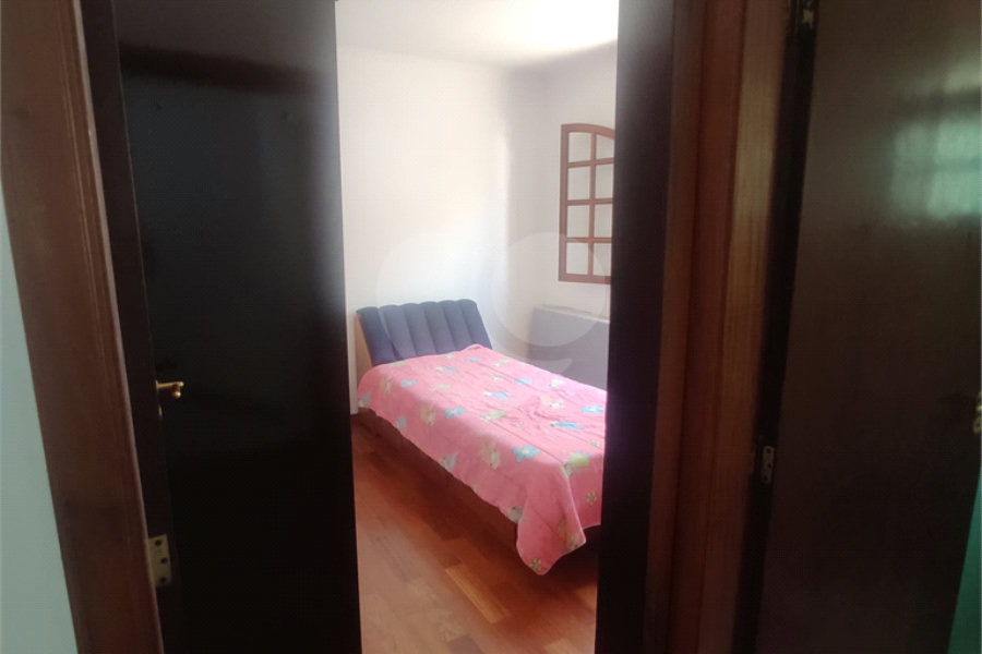 Sobrado à venda com 3 quartos, sendo 1 suíte, em Horto Florestal, São Paulo, SP