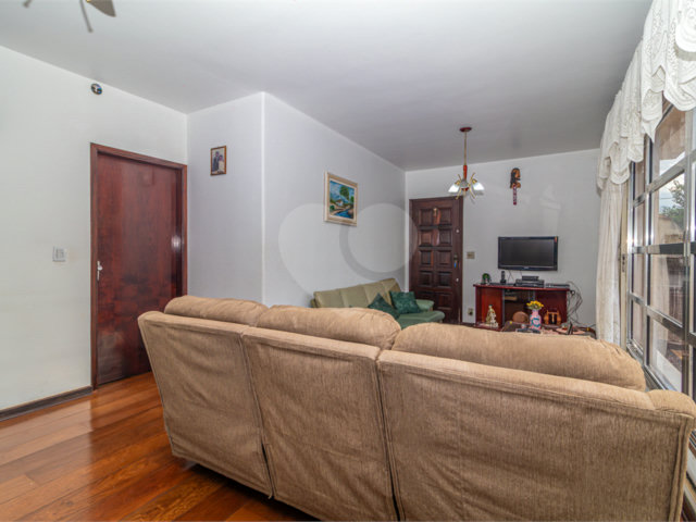 Casa Térrea à venda com 3 quartos, sendo 1 suíte,  em Interlagos, São Paulo, SP