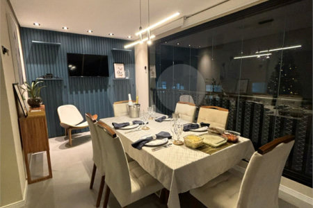 Apartamento à venda com 3 quartos, sendo 1 suíte, em Vila Paulicéia, São Paulo, SP