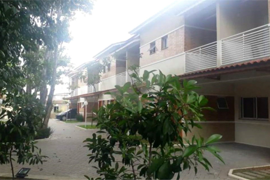 Casa à venda com 2 suítes no condomínio Reserva Jatobá, São Paulo - SP