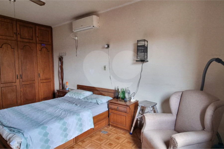 Sobrado à venda com 2 quartos em Tremembé, São Paulo, SP