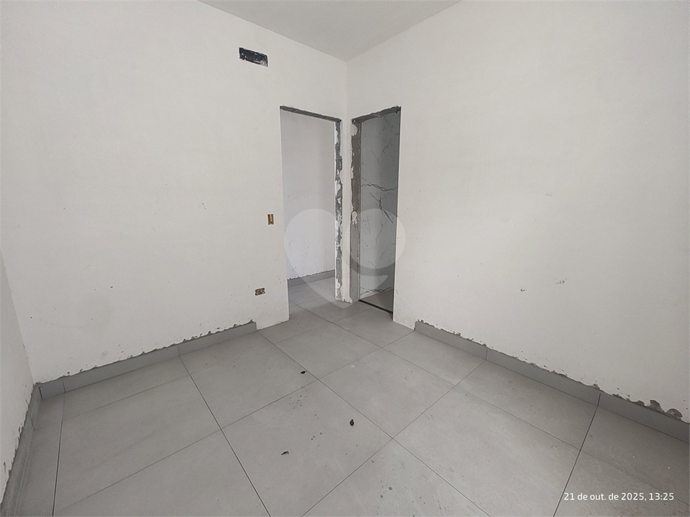 Casa Térrea à venda com 3 suítes em Jardim do Lago, Atibaia, SP