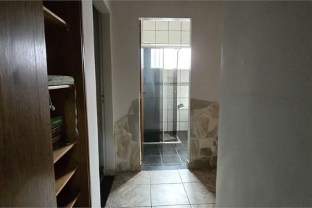 Casa à venda com 3 quartos, sendo 1 suíte, em Lar São Paulo, São Paulo, SP